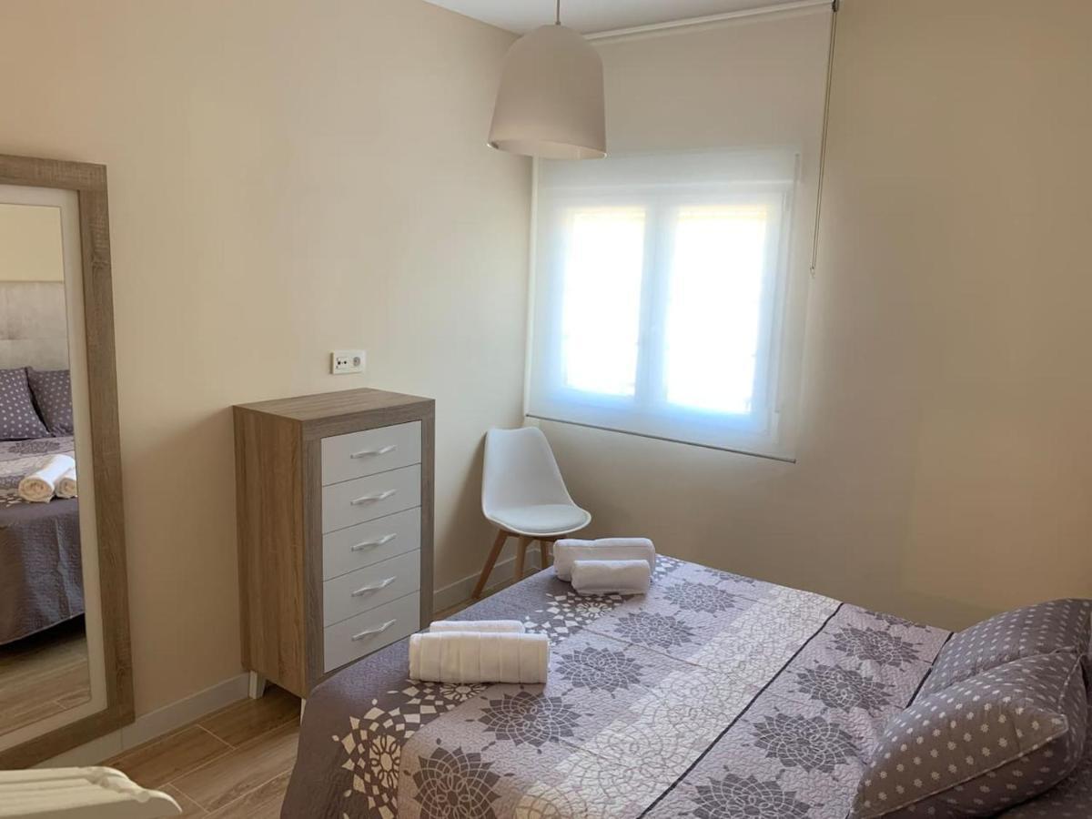 Apartamento En Granada Con Facil Aparcamiento En La Zona Bagian luar foto