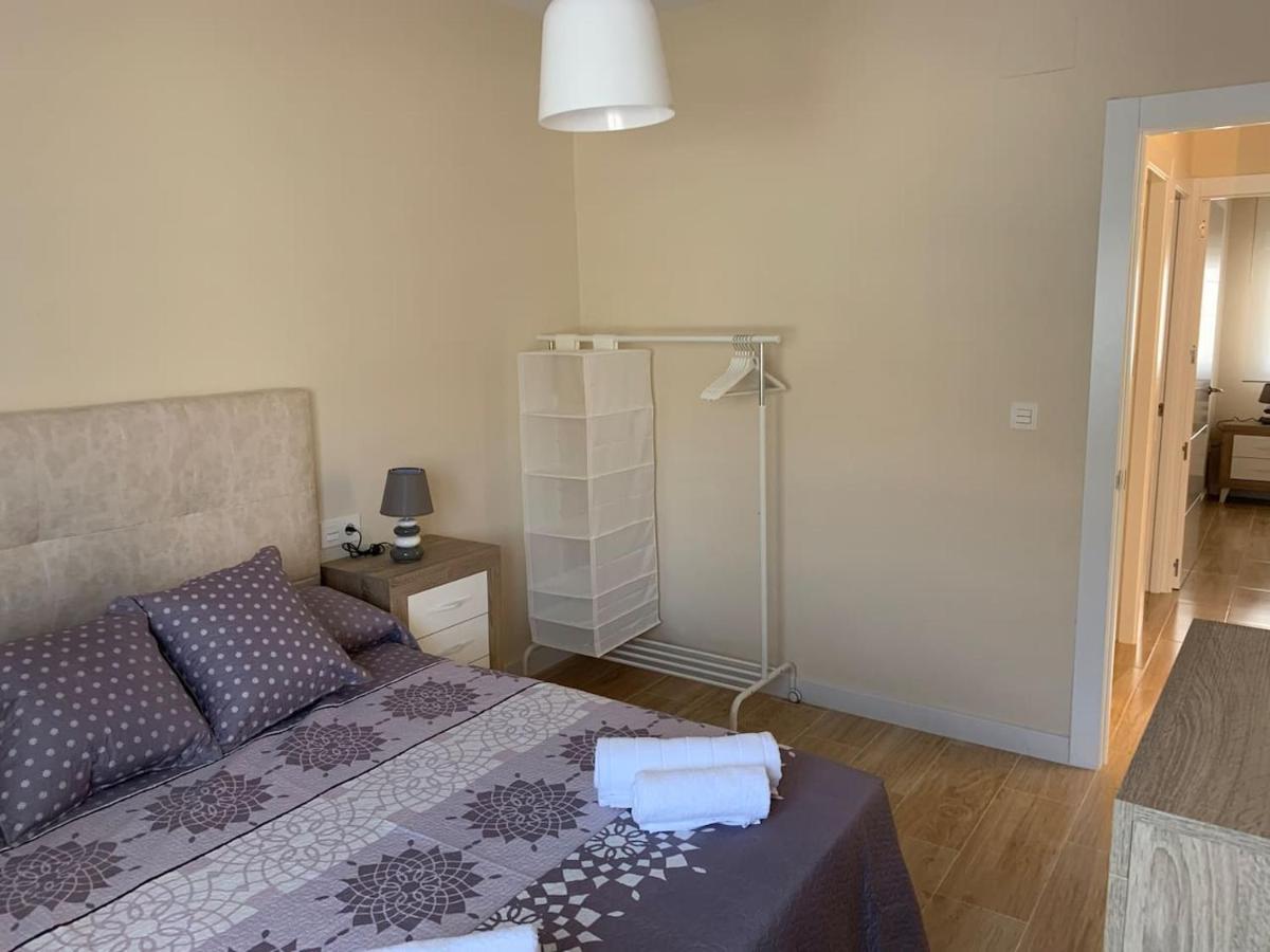 Apartamento En Granada Con Facil Aparcamiento En La Zona Bagian luar foto
