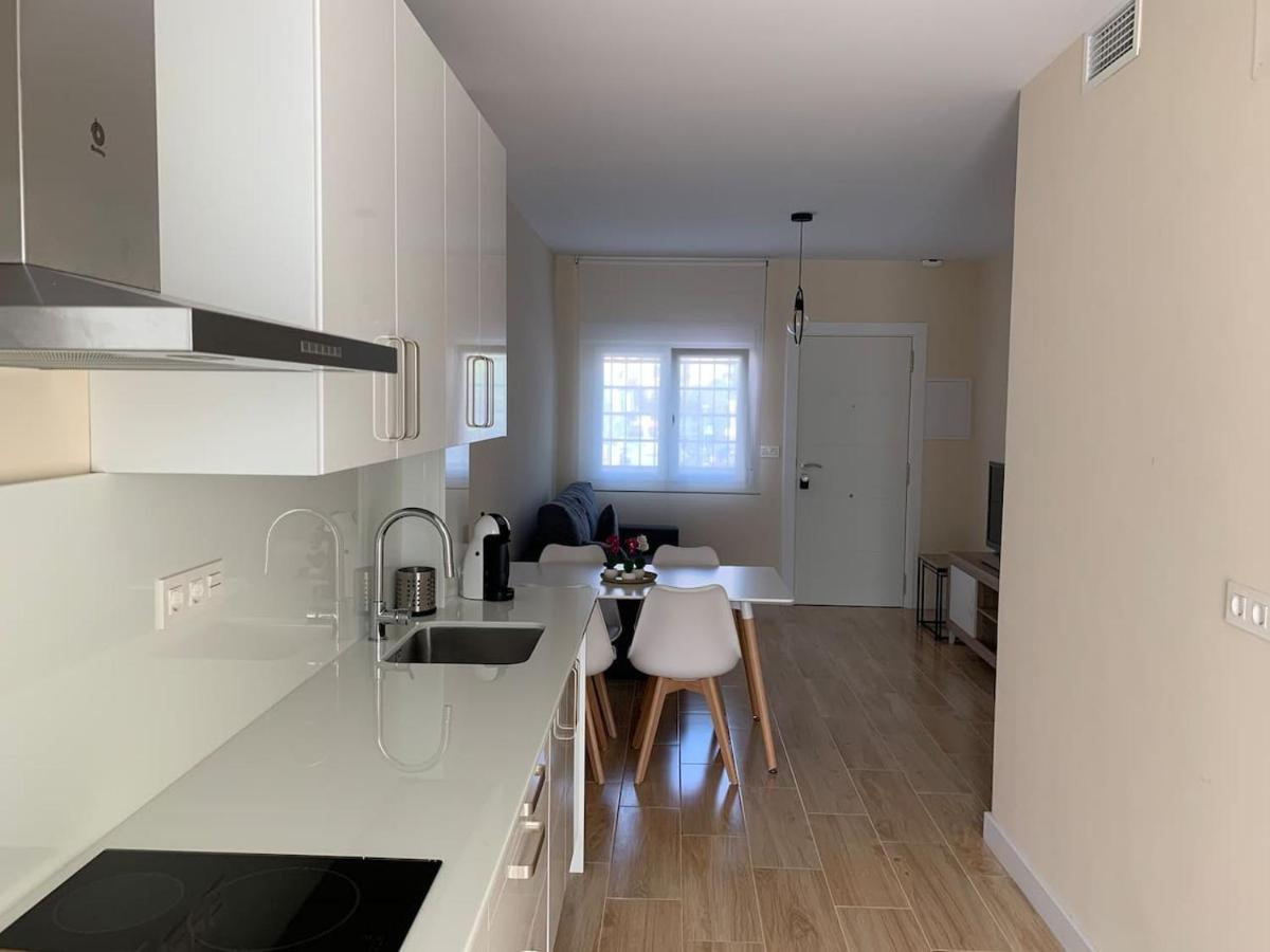 Apartamento En Granada Con Facil Aparcamiento En La Zona Bagian luar foto
