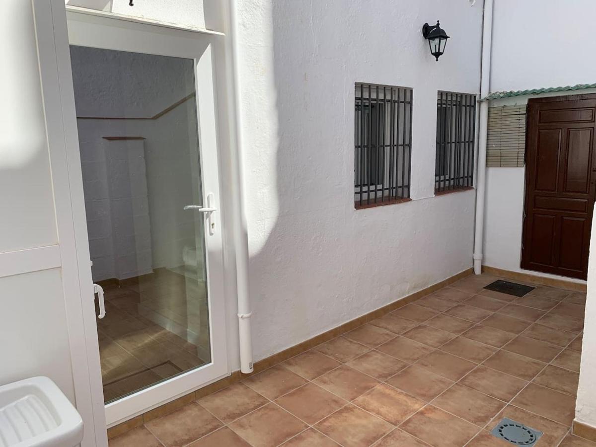 Apartamento En Granada Con Facil Aparcamiento En La Zona Bagian luar foto
